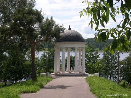 Ostrovsky Arbour (Беседка Островского) (Kostroma)